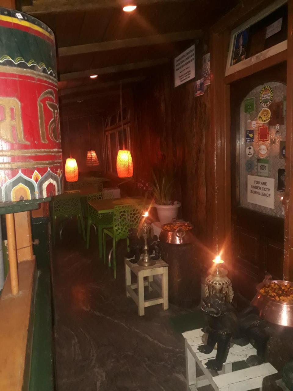 Hotel Kabur Pelling Kültér fotó